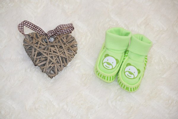 Sockenschuhe Babyschuhe Grün Strickschuhe Neugeborene  Schlafschuhe